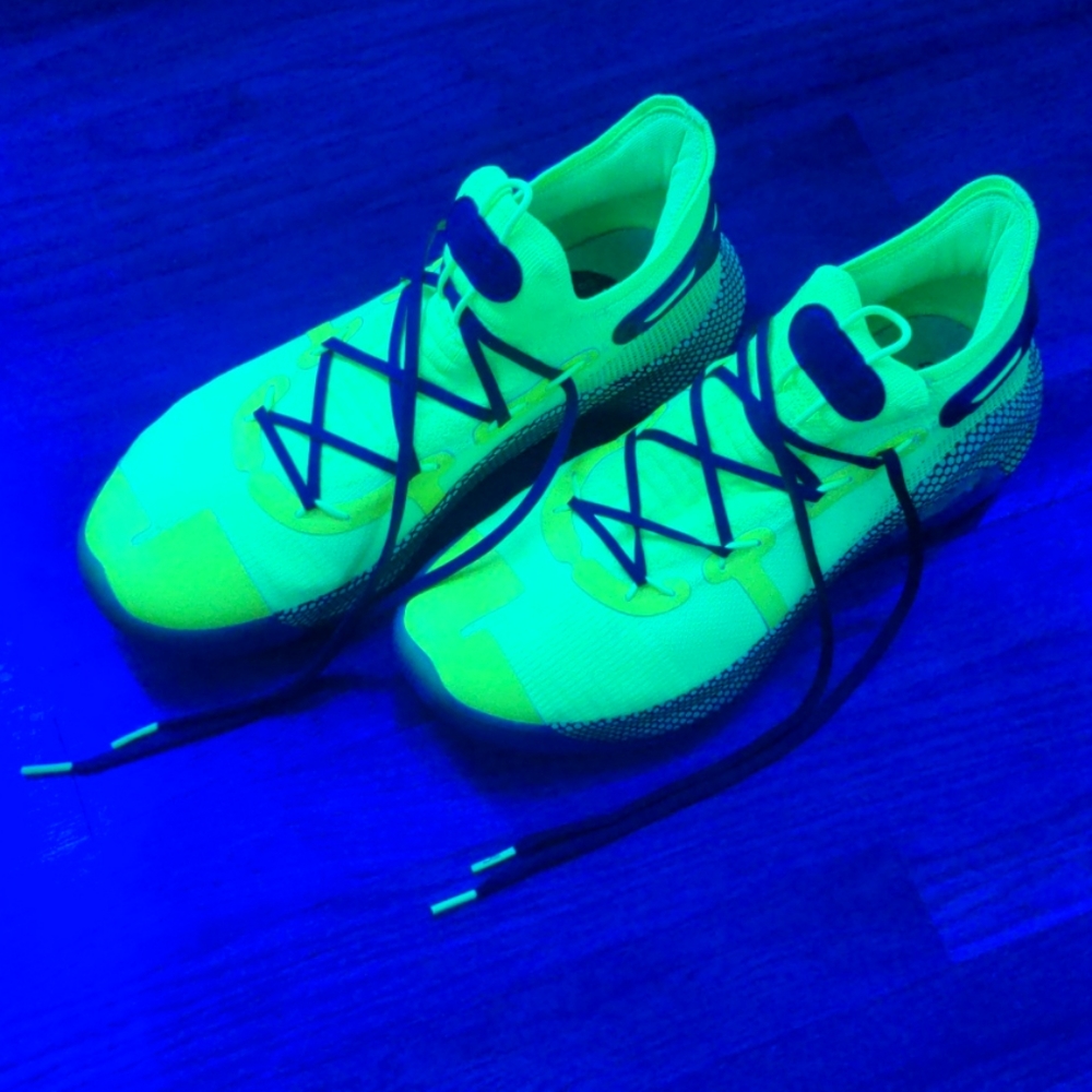 COY FISH, Curry 6 Basketball Shoes